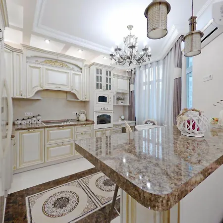 Сказочно Волшебная Квартира Соломенском Районе Добробут Kyiv Exterior photo